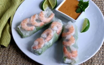 Vietnamese Summer Rolls with Peanut Sauce