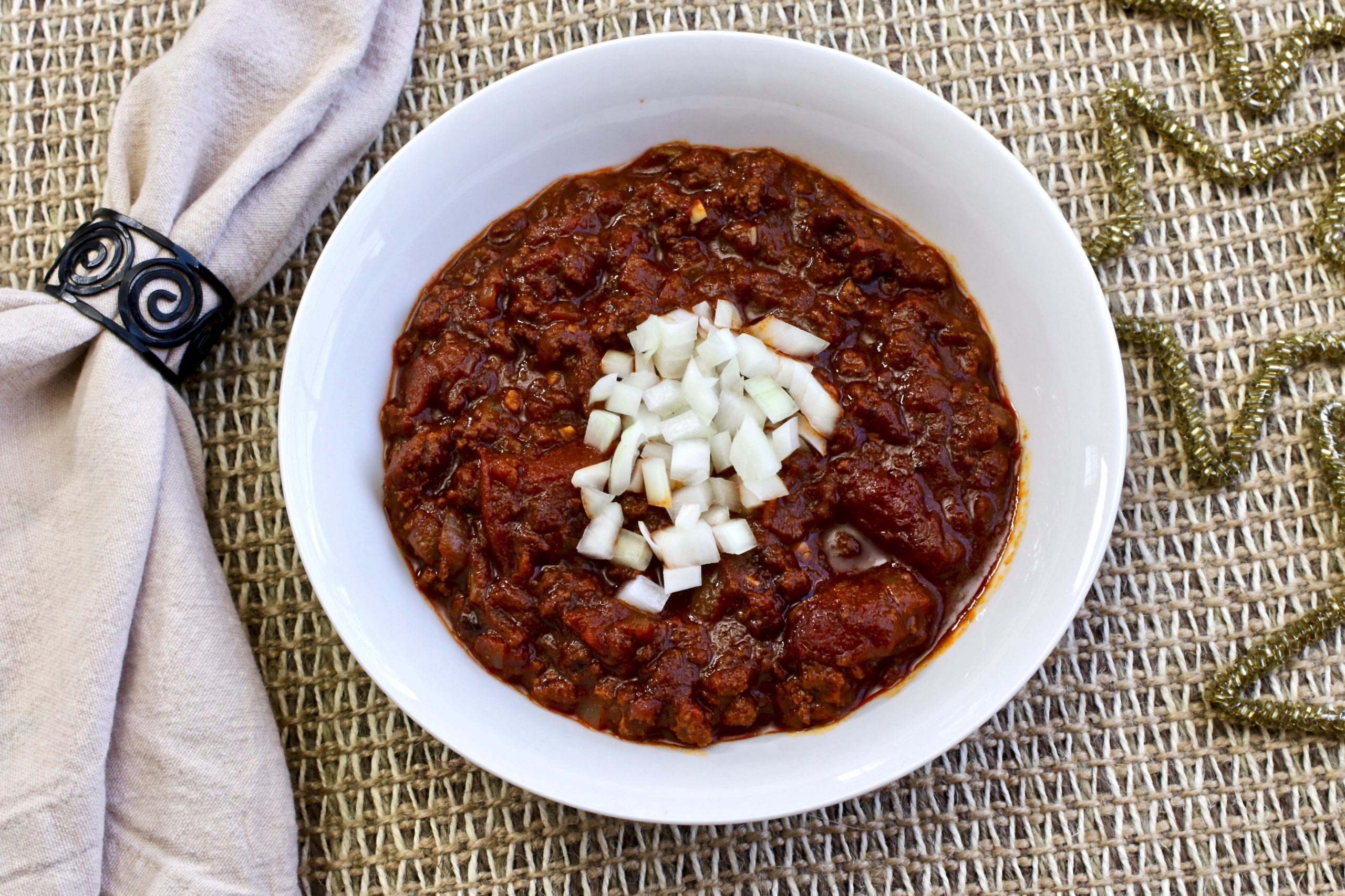 Simple And Easy Weeknight Chili Recipe Life At The Table